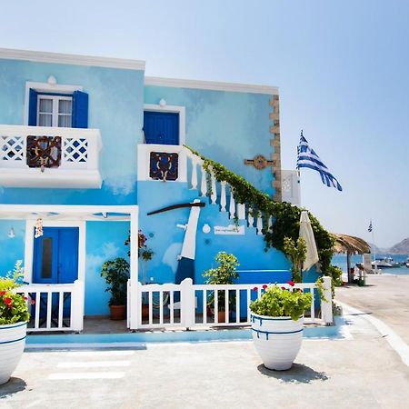 Captain Elias Studios 1 Foiníkion Exterior foto